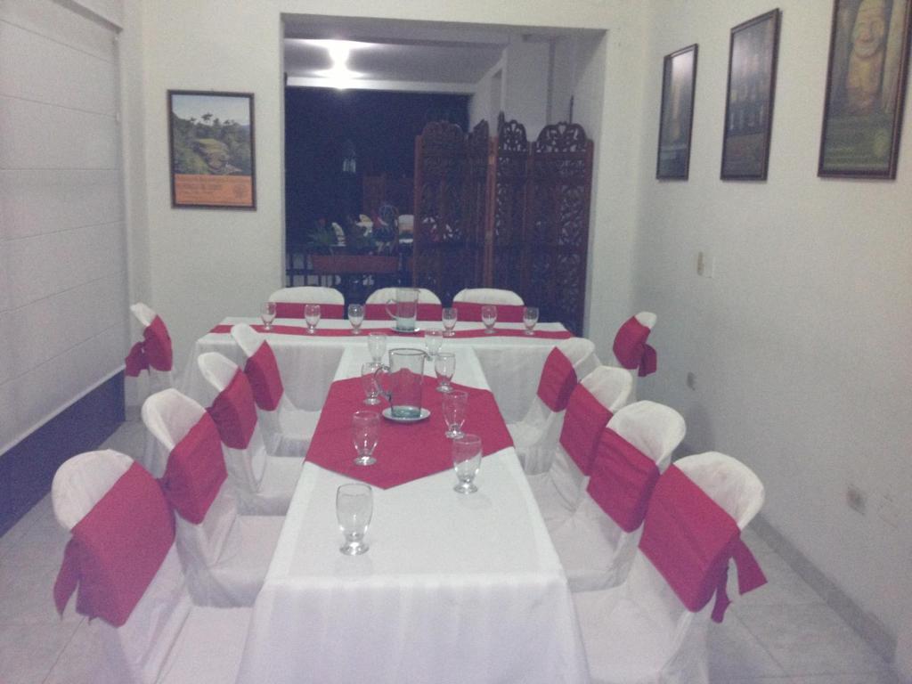 נייבה Hotel Casa Pablo מראה חיצוני תמונה